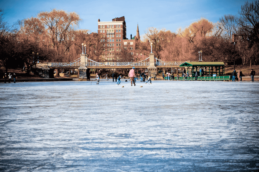 does-it-snow-in-massachusetts-offseasonbackpack