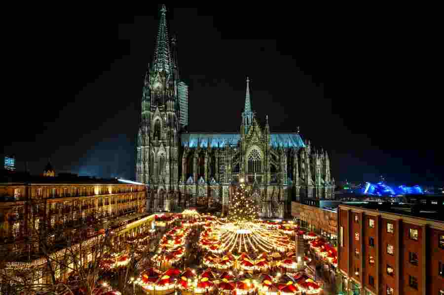 koln-cathedral-christmas-markets