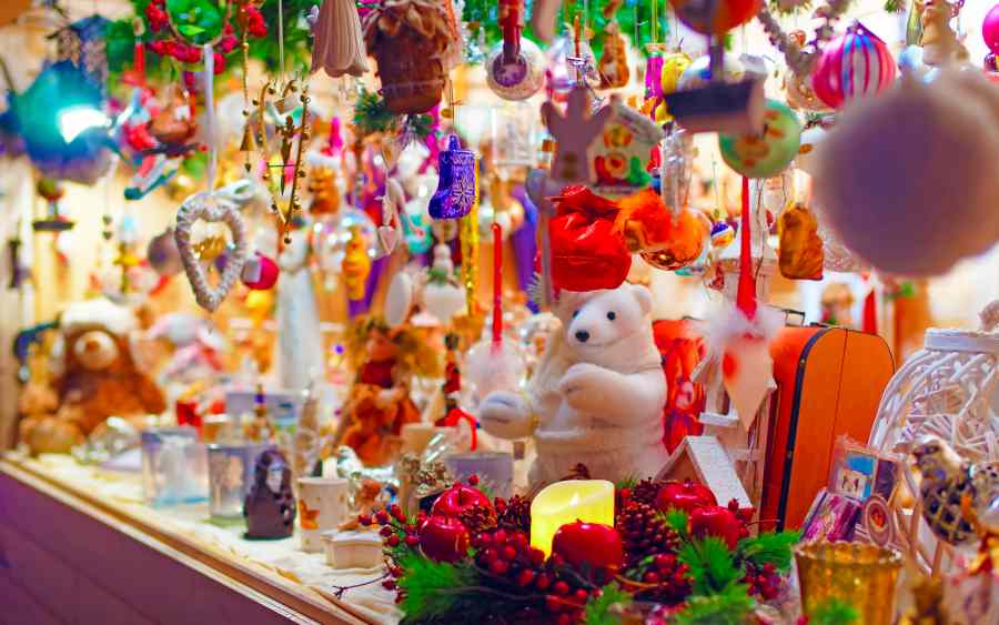 christmas-market-decoration