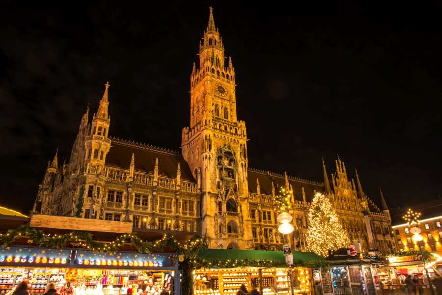 christmas-market-in-marienplatz