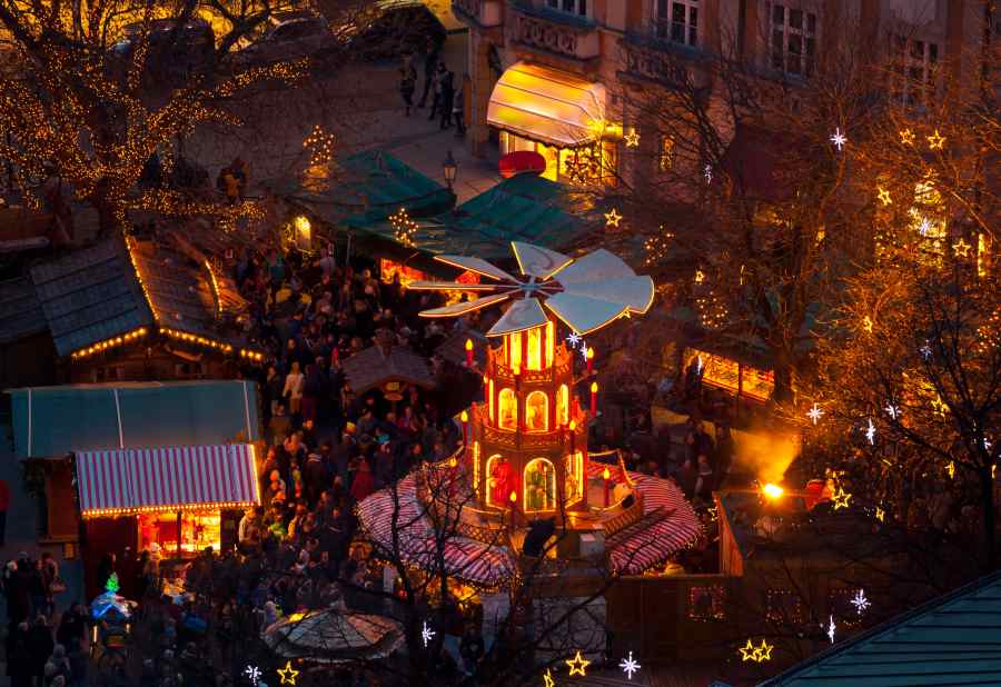 christmas-market-in-rindermarkt