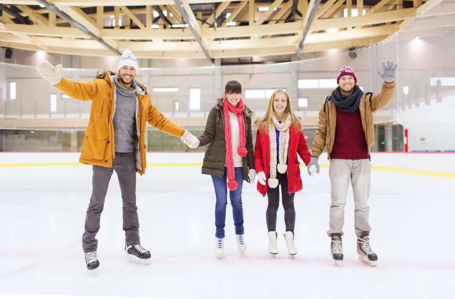 ice-skating-in-bremen