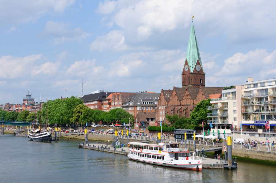 weser-promenade-in-bremen