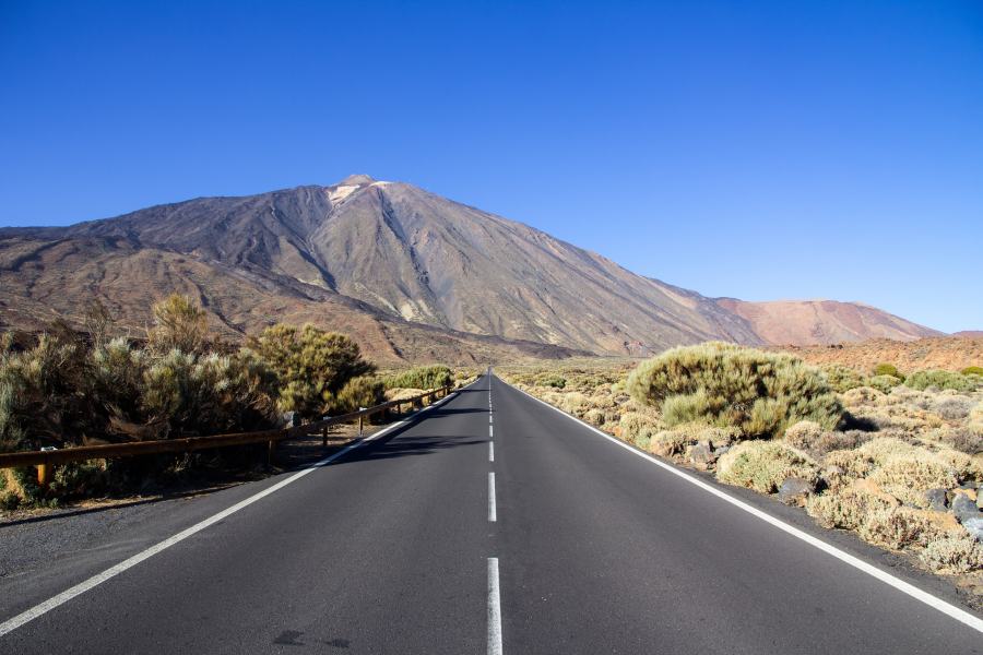 mountain-teide-in-winter