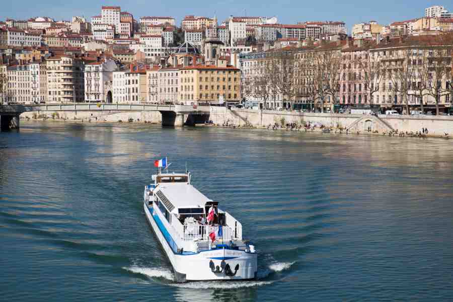 saone-rivers-in-lyon