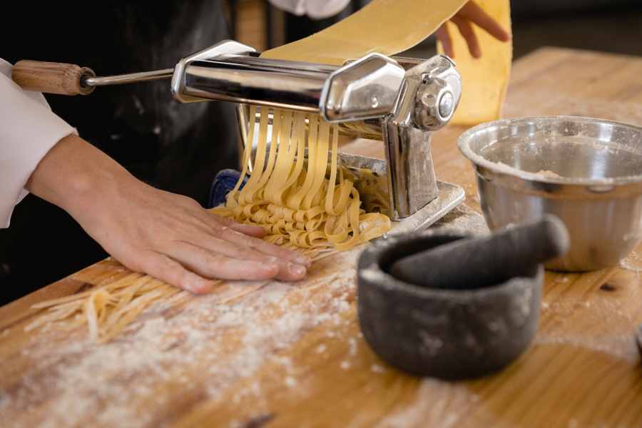 pasta-making-workshops-in-milan