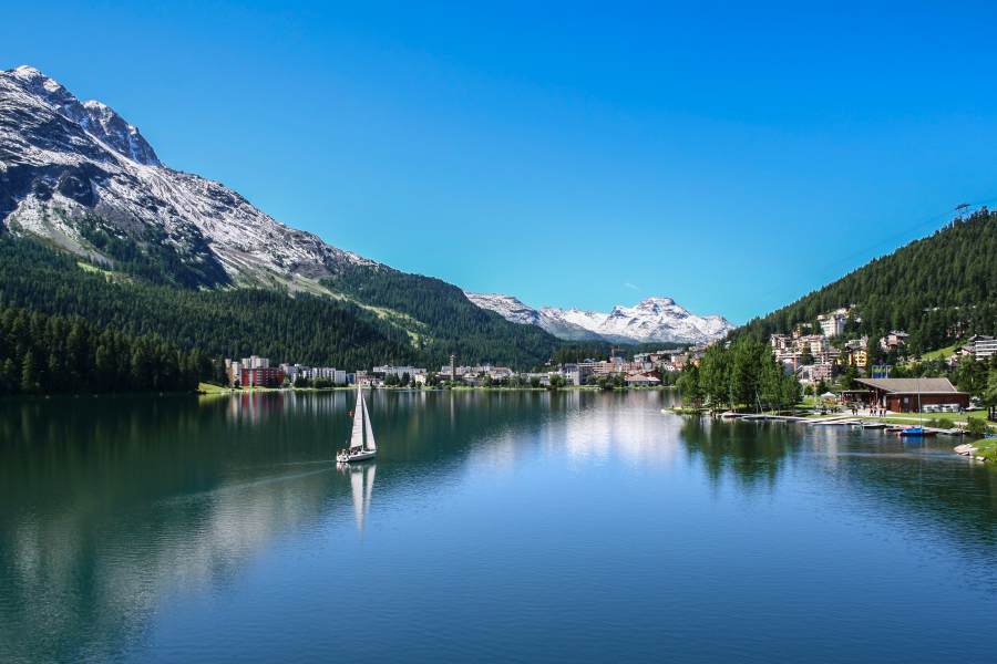 st-moritz-switzerland-in-winter