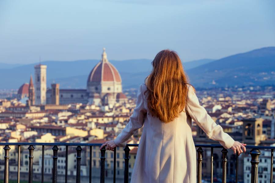 tourists-in-florence