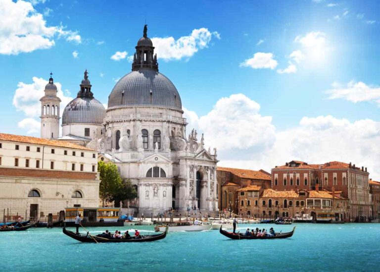 8 Must-Experience Events and Activities in Venice in January 2024